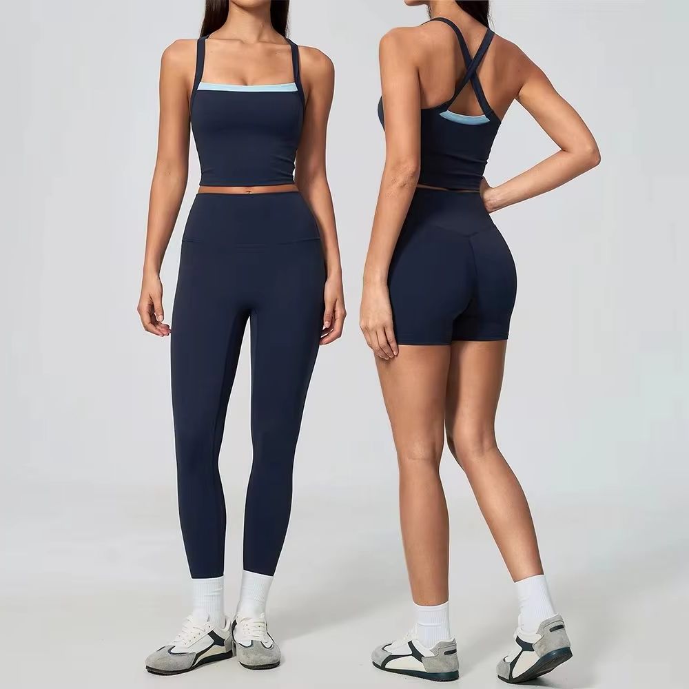 Yogaset Dames Trainingspak 2-d - Winter Clothing Logos recensie en prijs
